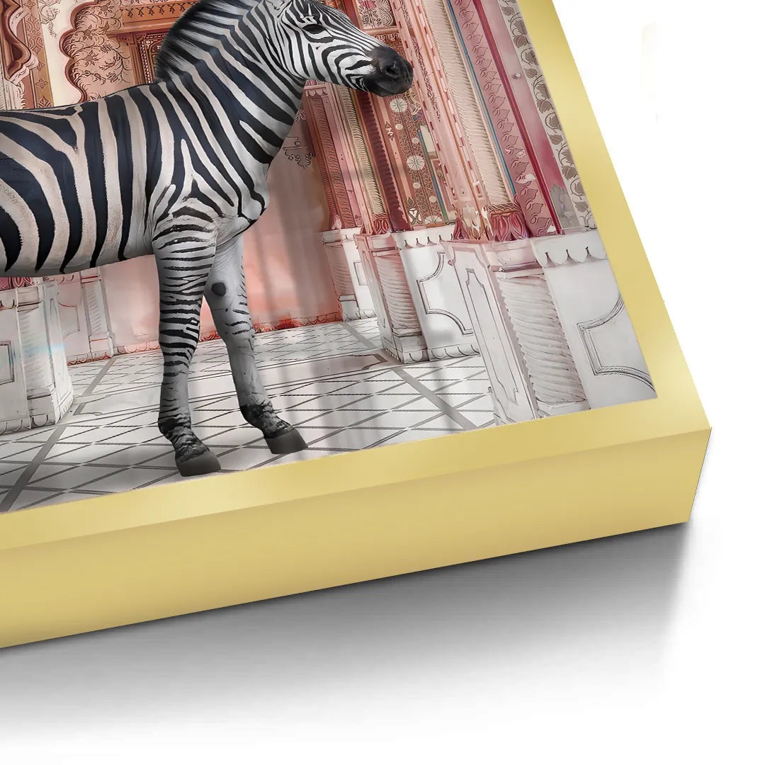 2Close-up side view of the thick gold frame on the Fine Art canvas print