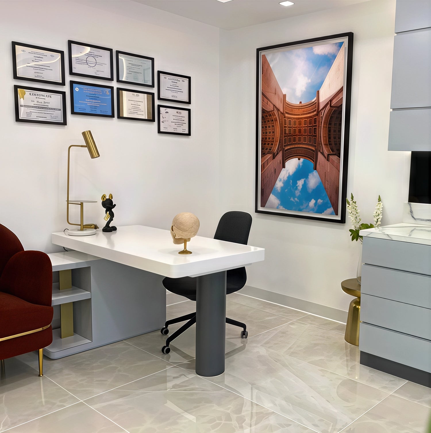 REAL ESTATE & SHOWROOMS