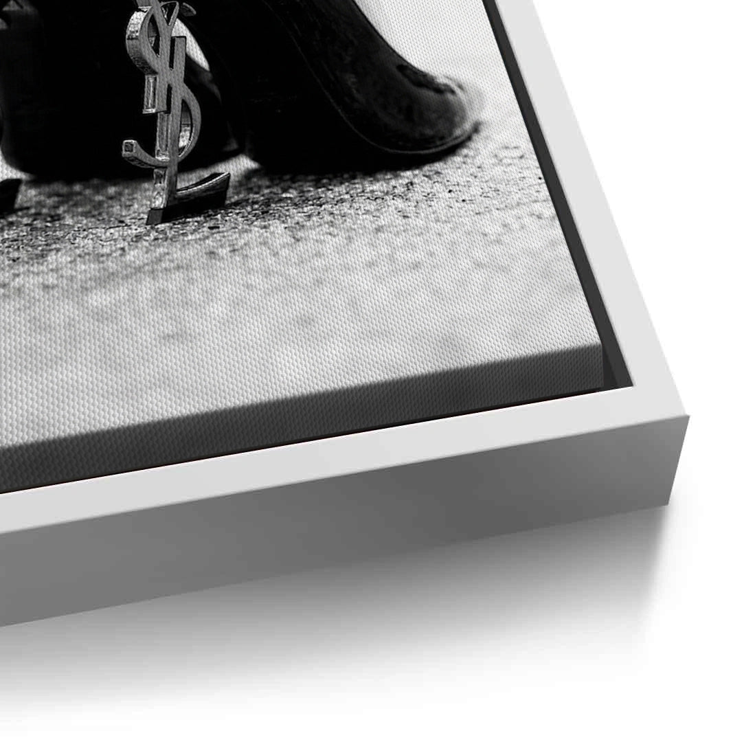 2Luxury Fashion - Canvas