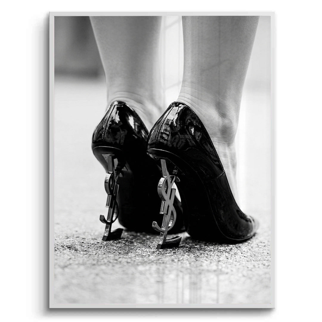 2Luxury Fashion - Fine Art