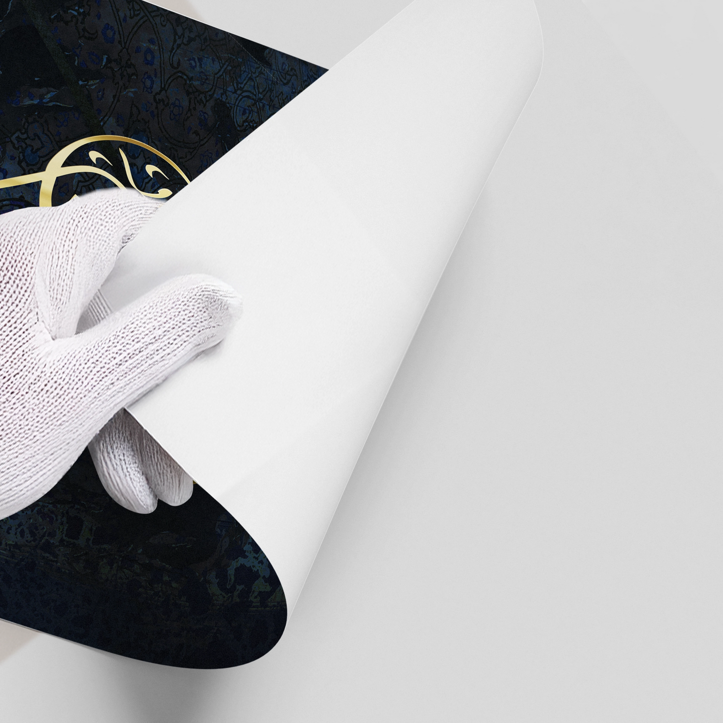 2Perfect for a piece that uses light - Poster