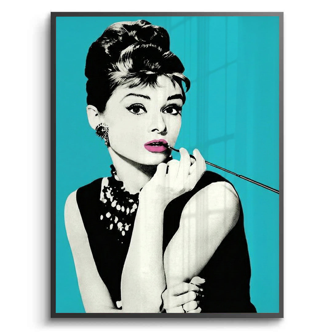 2Retro Holly Golightly - Fine Art