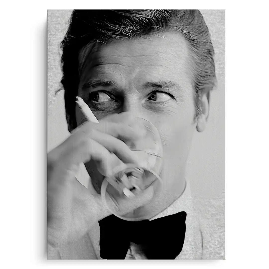 Roger Moore Whiskey - Canvas - Jasmineart.ae