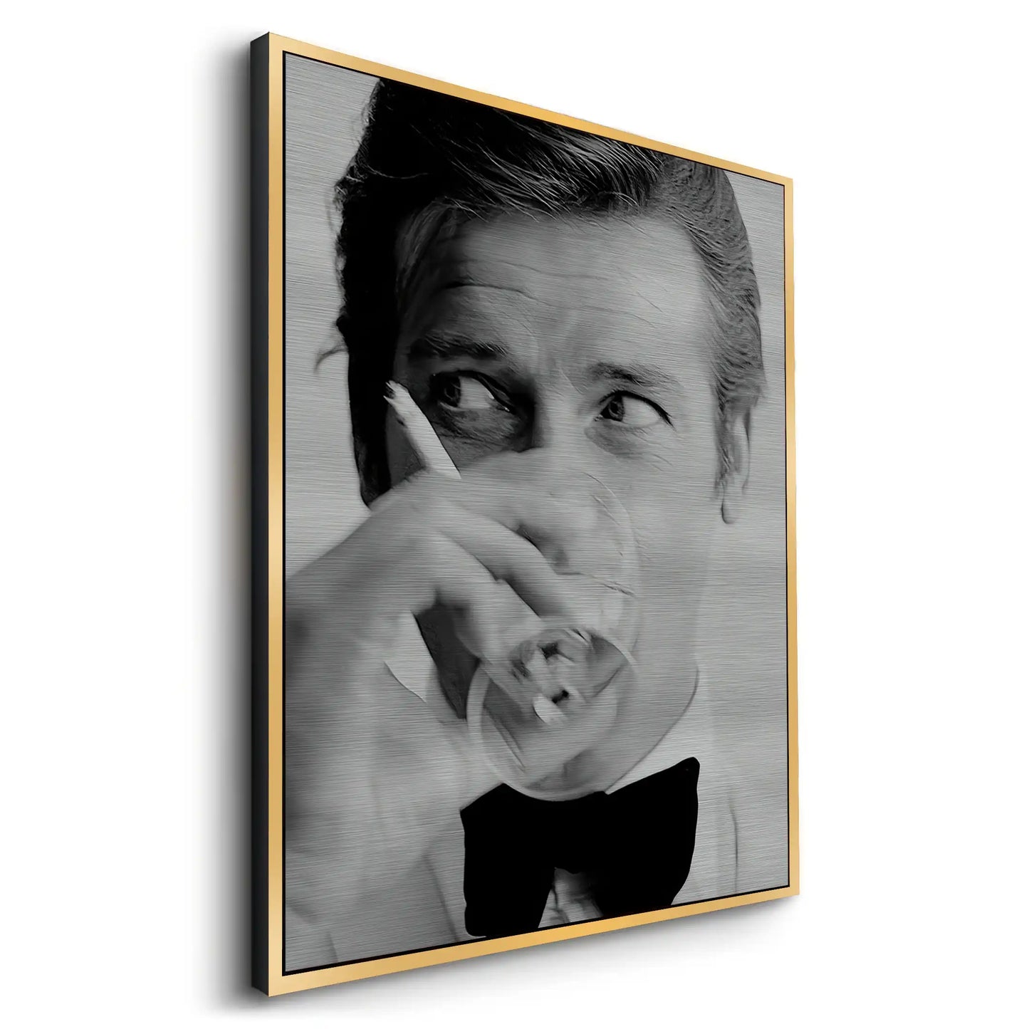 2Roger Moore Whiskey - Metal
