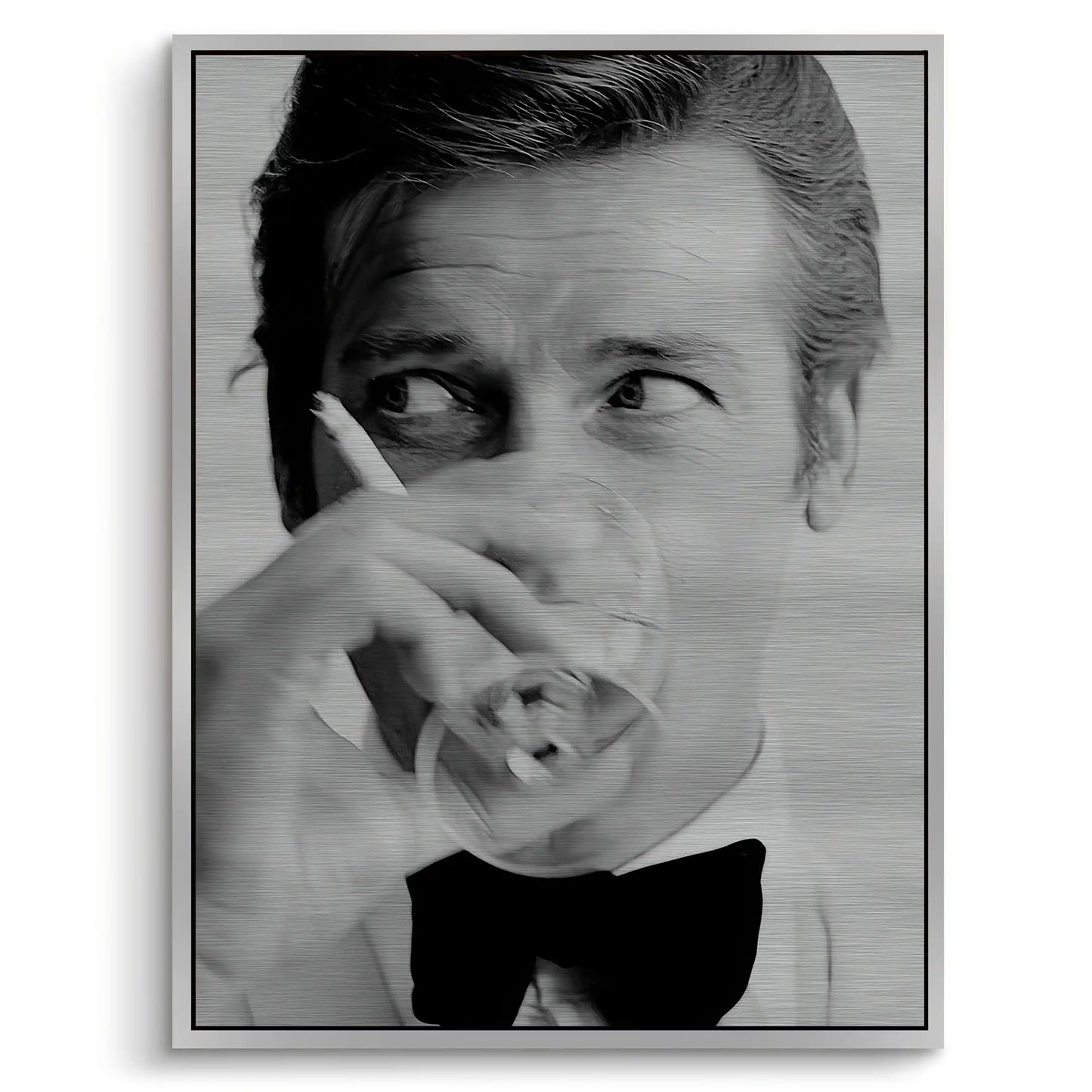 2Roger Moore Whiskey - Metal