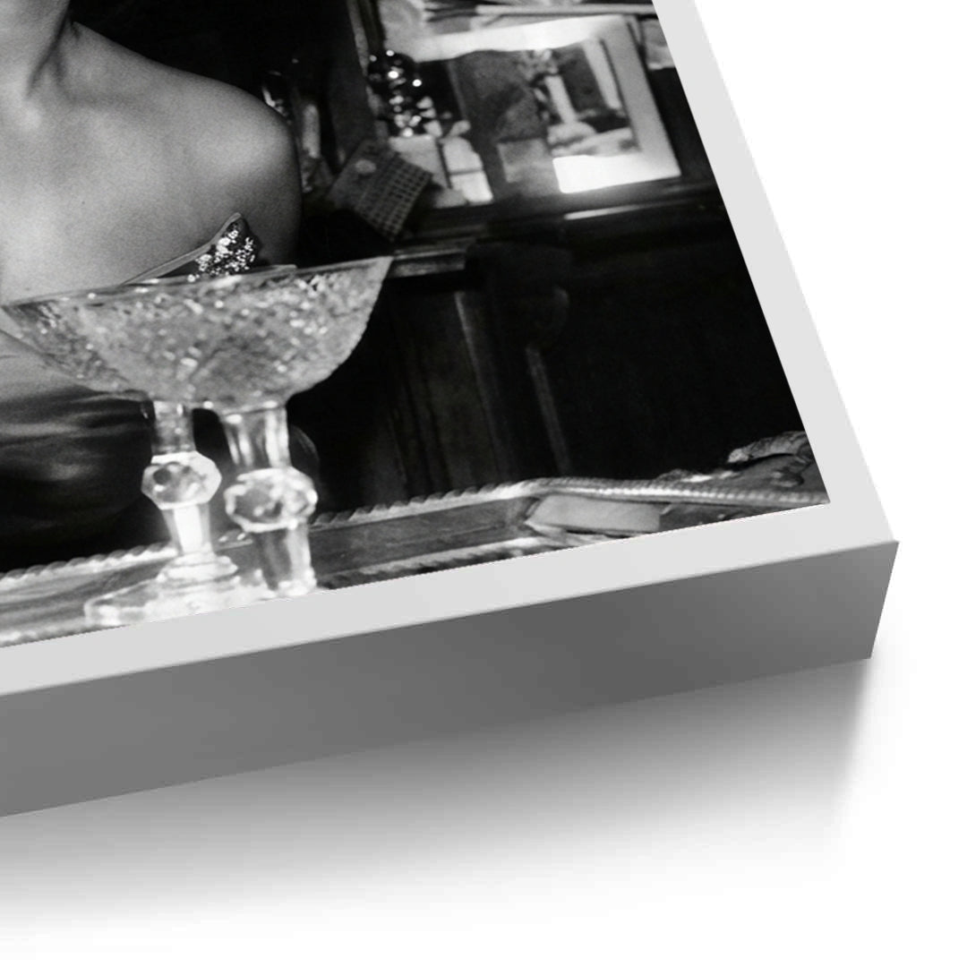 2Sophia Loren Pouring Champagne - Fine Art
