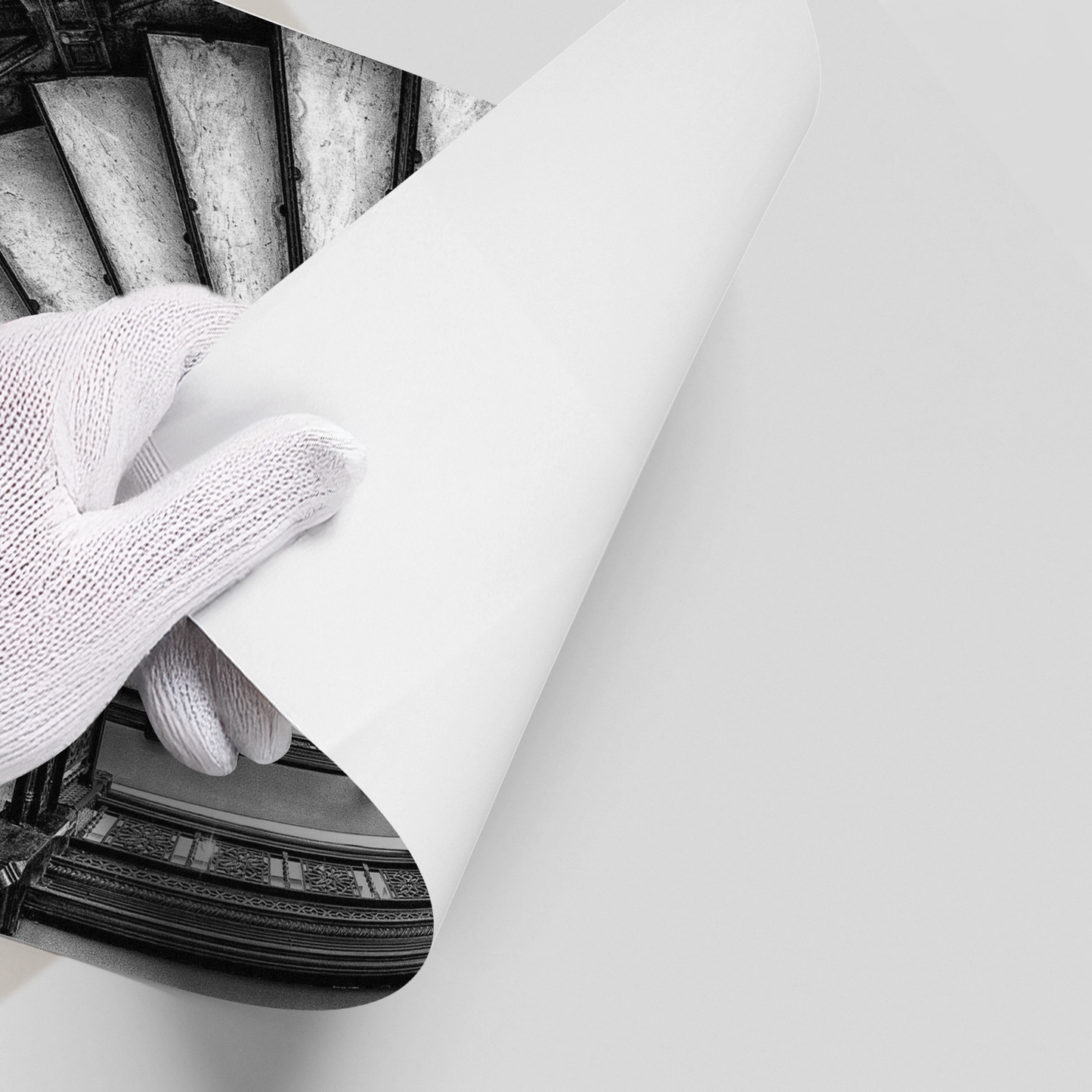 2The Grand Helix - Poster