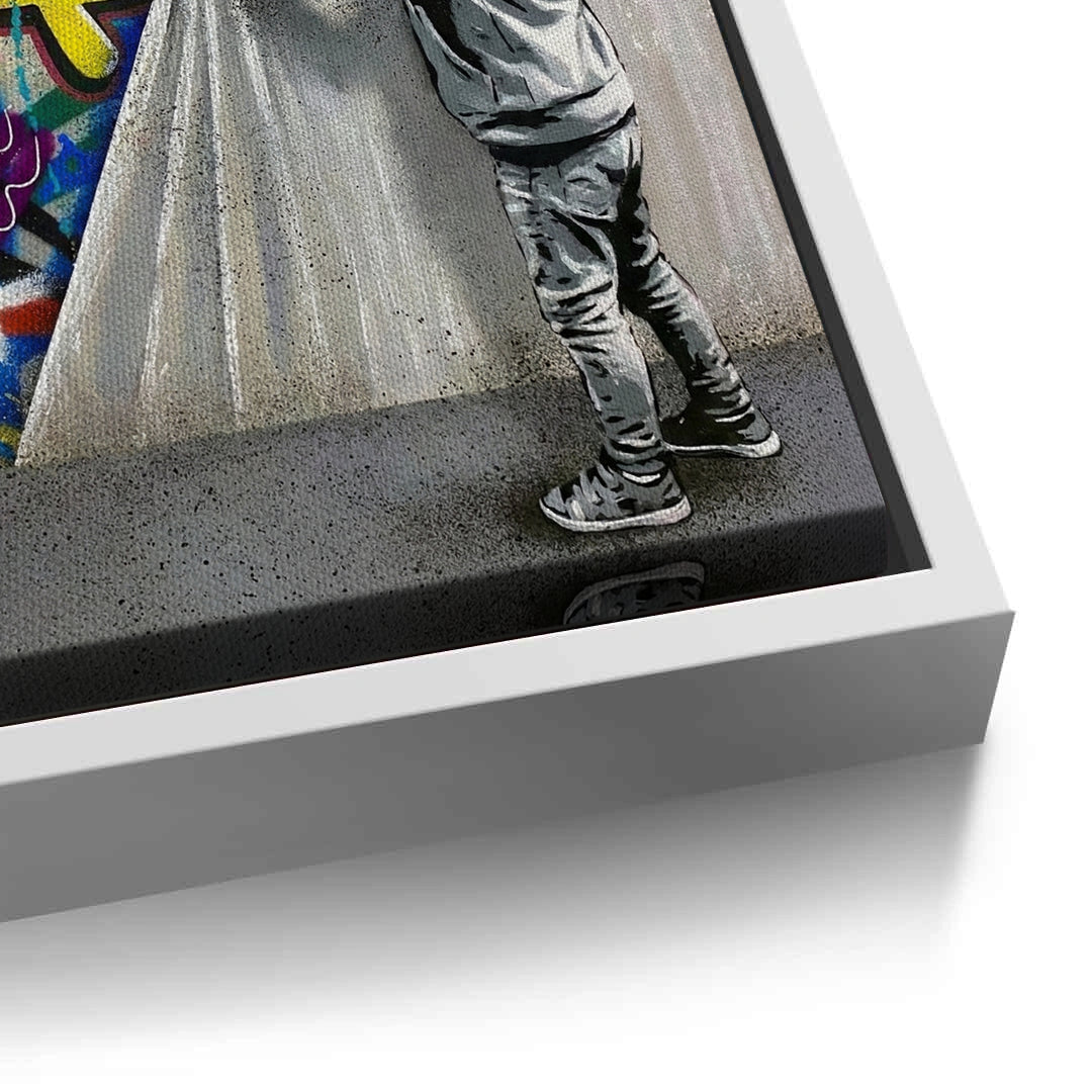 2Urban Child Graffiti Reveal - Canvas