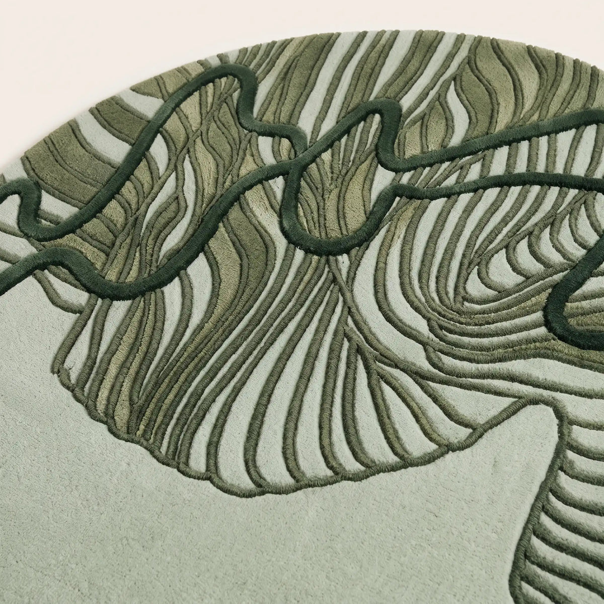 Contour Leaf hand-tufted rug in Sage Forest – close-up of the tufted pile texture