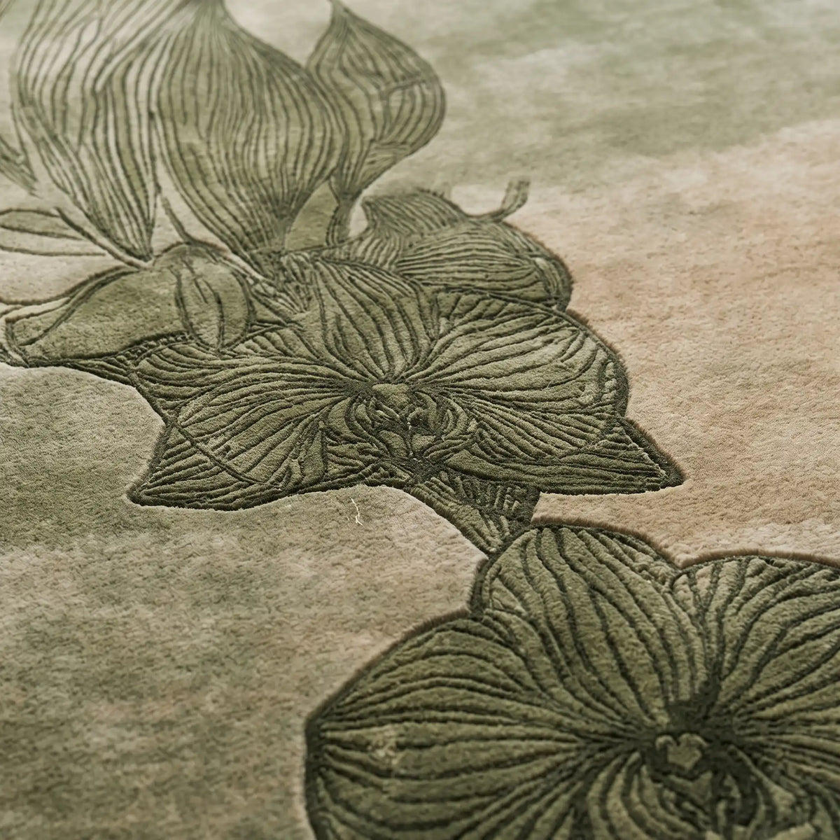 Orchid Moon hand-tufted rug in Sage Moss – close-up of the tufted pile texture