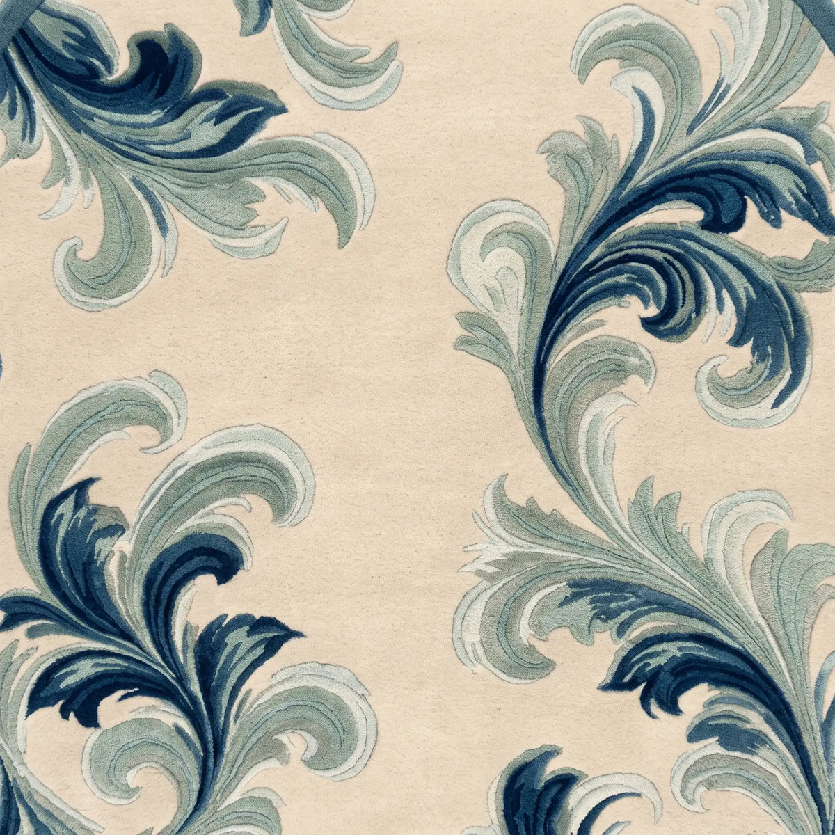 Acanthus hand-tufted rug in Ocean Ivory – close-up of the tufted pile texture