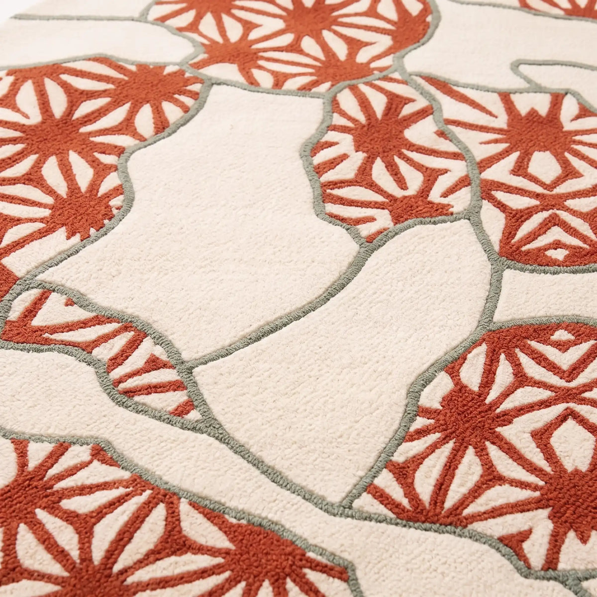 Blossom Ribbon hand-tufted rug in Coral Red – close-up of the tufted pile texture
