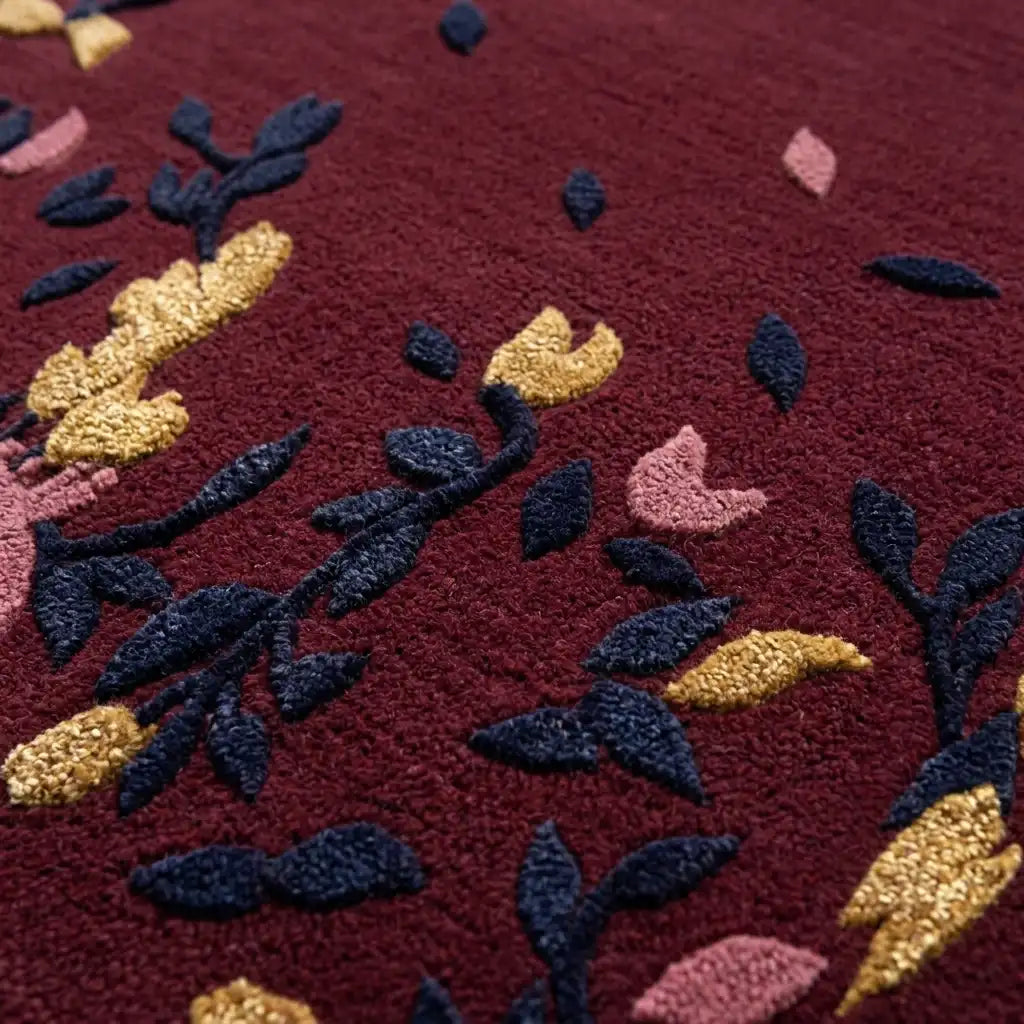 Gilded Terrazzo hand-tufted rug in Burgundy Gold – close-up of the tufted pile texture