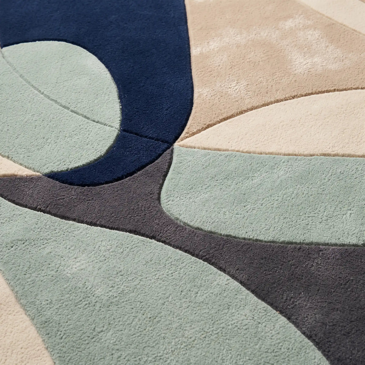 Petal Pebble hand-tufted rug in Navy Sage – close-up of the tufted pile texture