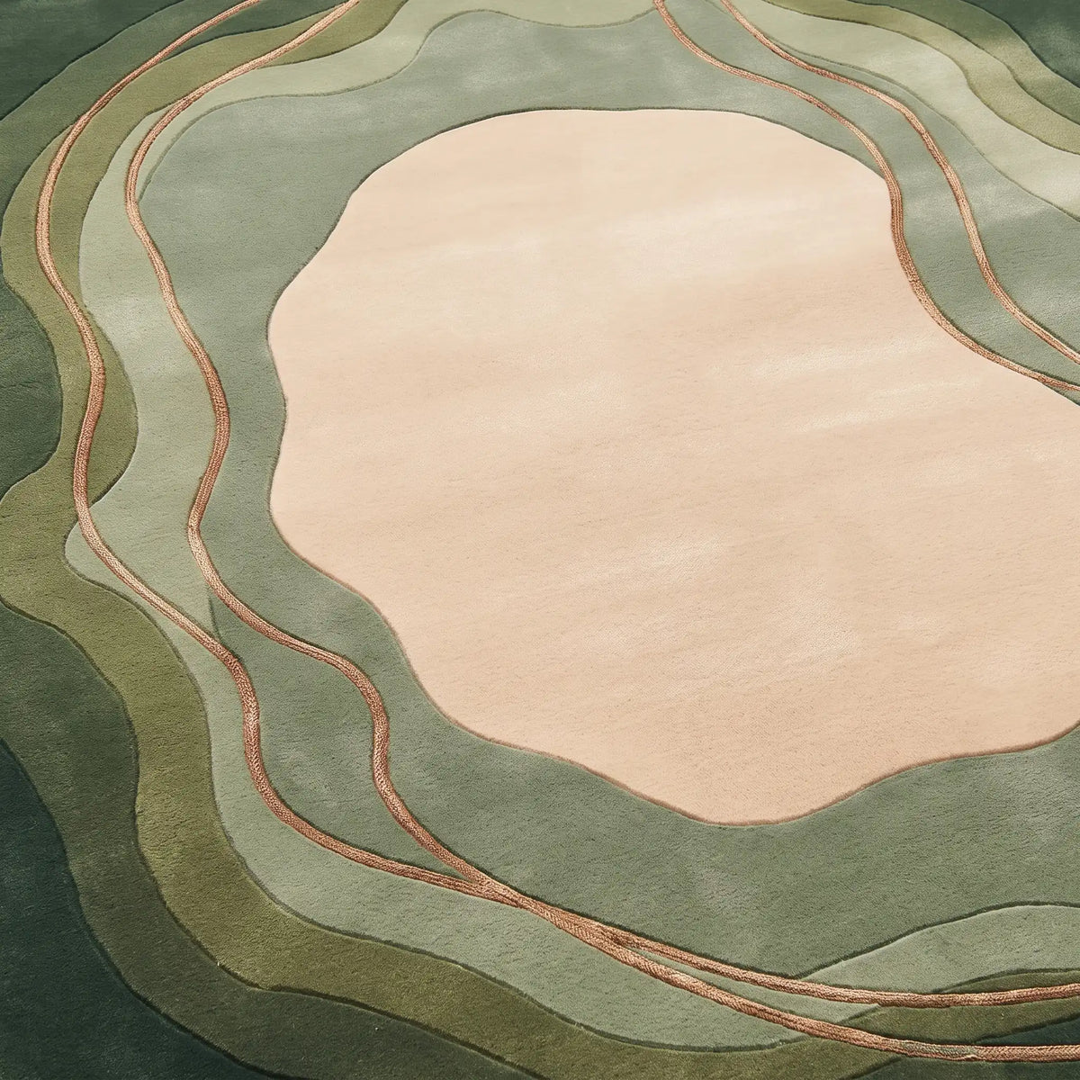 Geode Halo hand-tufted rug in Moss Olive – close-up of the tufted pile texture